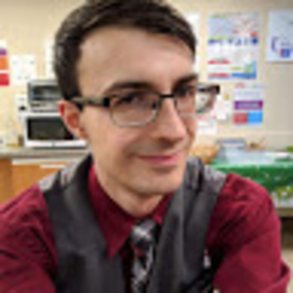 Meet your Posher, Emanuel
